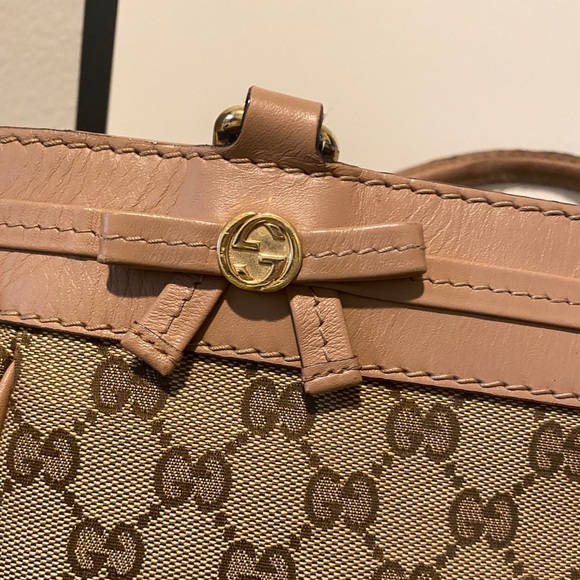 Gucci 👜 tote - Picture 6 of 16